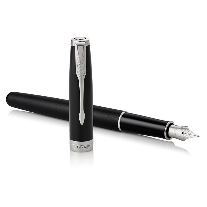 Sonnet Black/Chrome Fountain pen in the group Pens / Fine Writing / Fountain Pens at Voorcrea (104803)