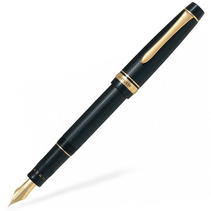 Justus 95 Gold Medium in the group Pens / Fine Writing / Fountain Pens at Pen Store (109454)
