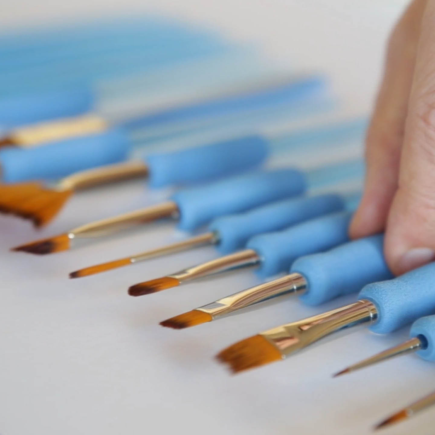 Symbiose Brush Filbert St 10