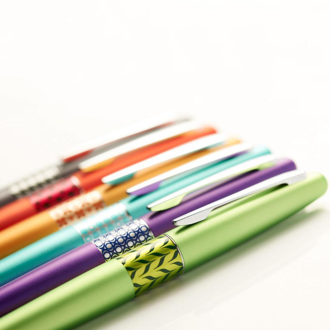 MR Retro Pop Fountain Pen Metallic Light Green in the group Pens / Fine Writing / Fountain Pens at Pen Store (109503)
