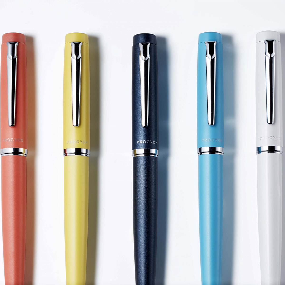 Procyon Fountain Pen Porcelain White in the group Pens / Fine Writing / Fountain Pens at Pen Store (109872_r)