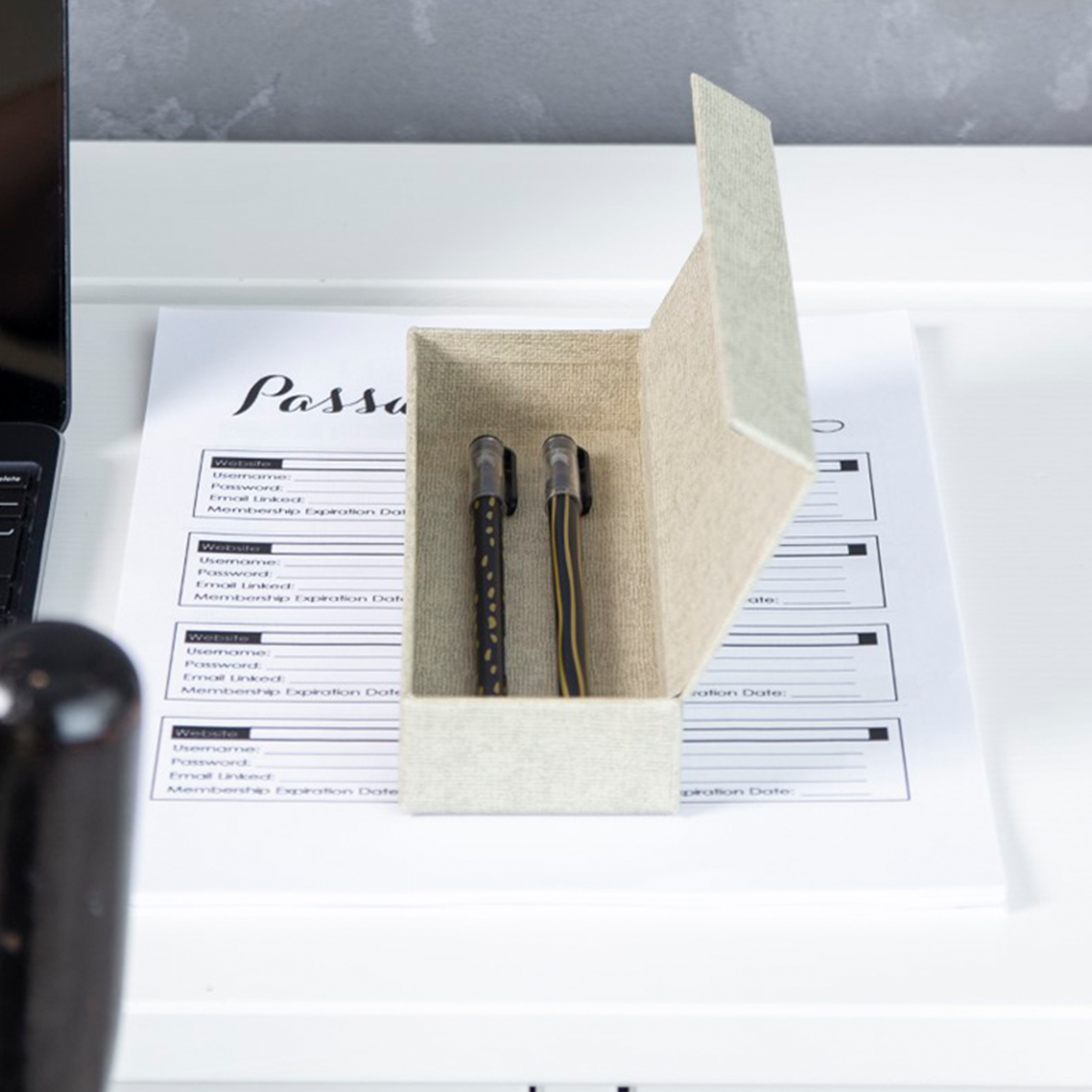 Astrid Pen Box Linen in the group Pens / Pen Accessories / Pencil Cases at Pen Store (127318)