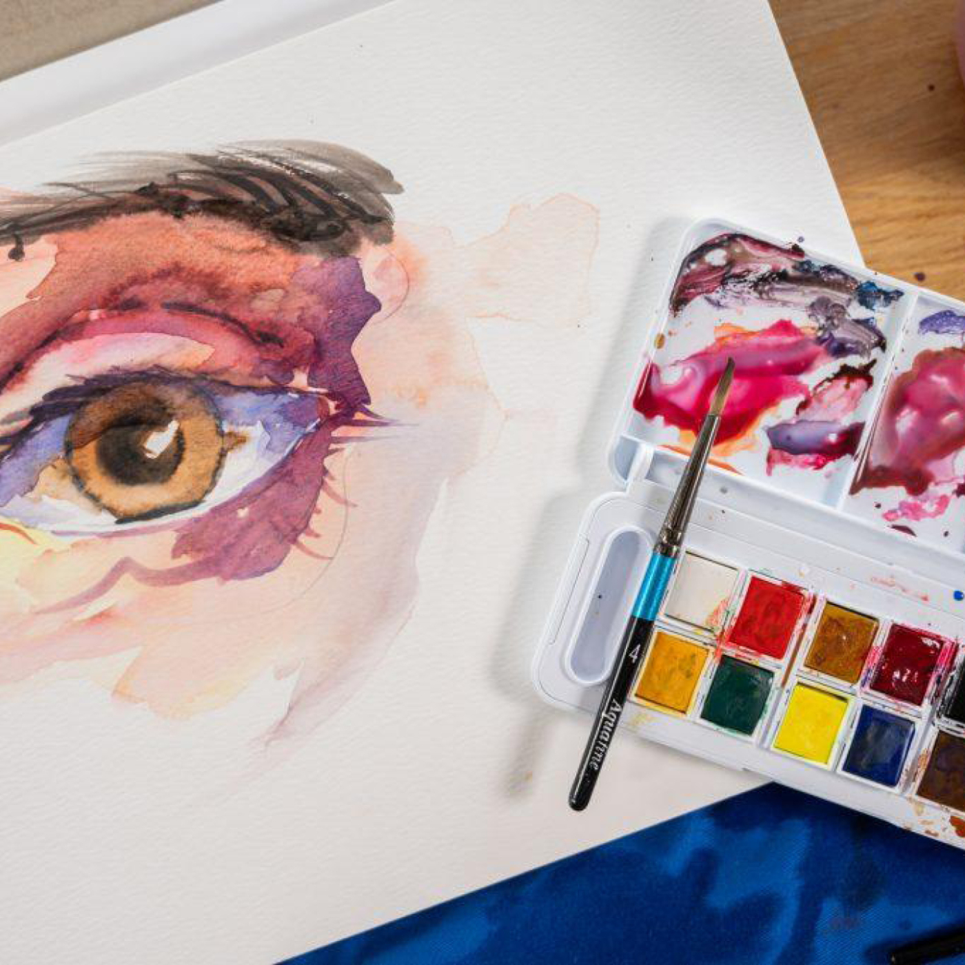 Watercolour Travel set 12  ½ -Half pans 