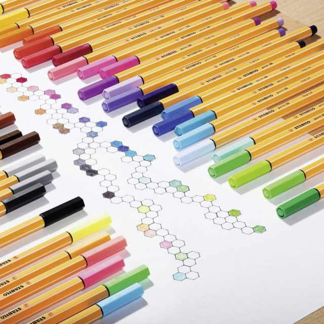 Pen Store sharp on pens and artist products