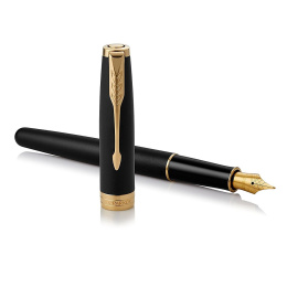 Sonnet Black/Gold Fountain pen Medium in the group Pens / Fine Writing / Fountain Pens at Pen Store (104695)