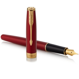 Sonnet Red/Gold Fountain pen in the group Pens / Fine Writing / Fountain Pens at Pen Store (104827_r)