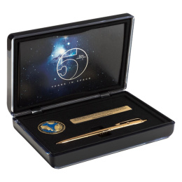 AG7 Limited Edition Apollo 7 50th Anniversary in the group Pens / Fine Writing / Ballpoint Pens at Pen Store (111685)