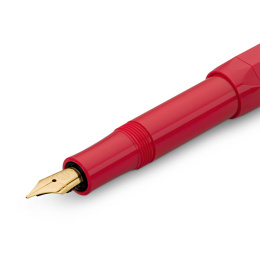 Classic Sport Fountain pen Red in the group Pens / Fine Writing / Fountain Pens at Pen Store (131447_r)