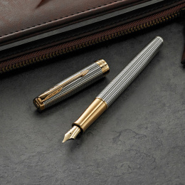 Sonnet Chiselled Silver Fountain pen Fine in the group Pens / Fine Writing / Fountain Pens at Pen Store (131974)