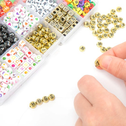 Letter Beads in Storage Box in the group Kids / Fun and learning / Jewelry and pearls  for children / Pearls at Pen Store (134886)