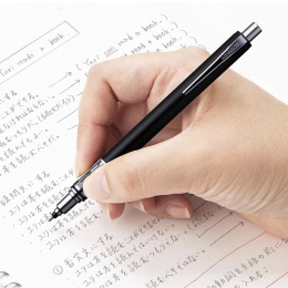 Mechanical Pencil Kuru Toga Advance 0.5 mm Black in the group Pens / Writing / Mechanical Pencils at Pen Store (135815)