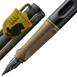Safari Fountain Pen Hufflepuff in the group Pens / Fine Writing / Fountain Pens at Pen Store (136189_r)