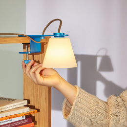 Lure Clip-on Lamp Metallic Blue in the group Hobby & Creativity / Hobby Accessories / Artist Lamps at Pen Store (136669)