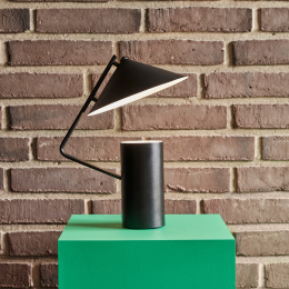 Sen Table Lamp Black in the group Hobby & Creativity / Hobby Accessories / Artist Lamps at Pen Store (136671)
