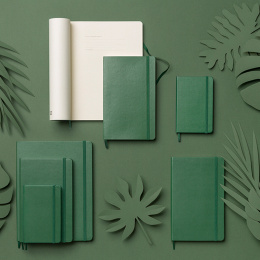 Classic Hard Cover Notebook XL Myrtle Green in the group Paper & Pads / Note & Memo / Notebooks & Journals at Pen Store (136841_r)