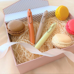 Ballpoint pen One P Banana in the group Pens / Fine Writing / Ballpoint Pens at Pen Store (137063)