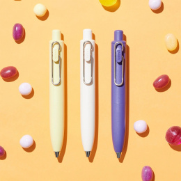Ballpoint pen One P Yogurt in the group Pens / Fine Writing / Ballpoint Pens at Pen Store (137064)