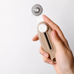 Rolling Cutter Perforation RO-FR28 in the group Hobby & Creativity / Hobby Accessories / Cutters at Pen Store (138151)