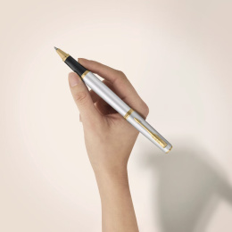 Meridian Chrome/Gold Rollerball in the group Pens / Fine Writing / Rollerball Pens at Pen Store (138305)